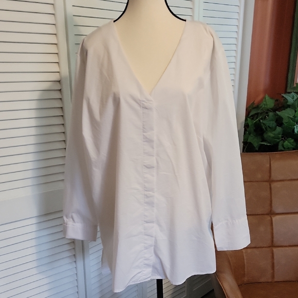 Elegant White Women's Tunic Top - Picture 1 of 7